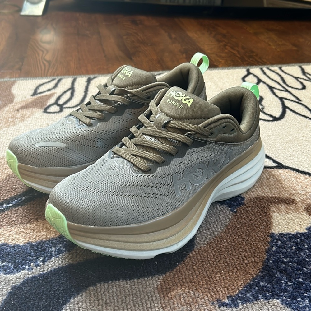 Hoka Bondi 8